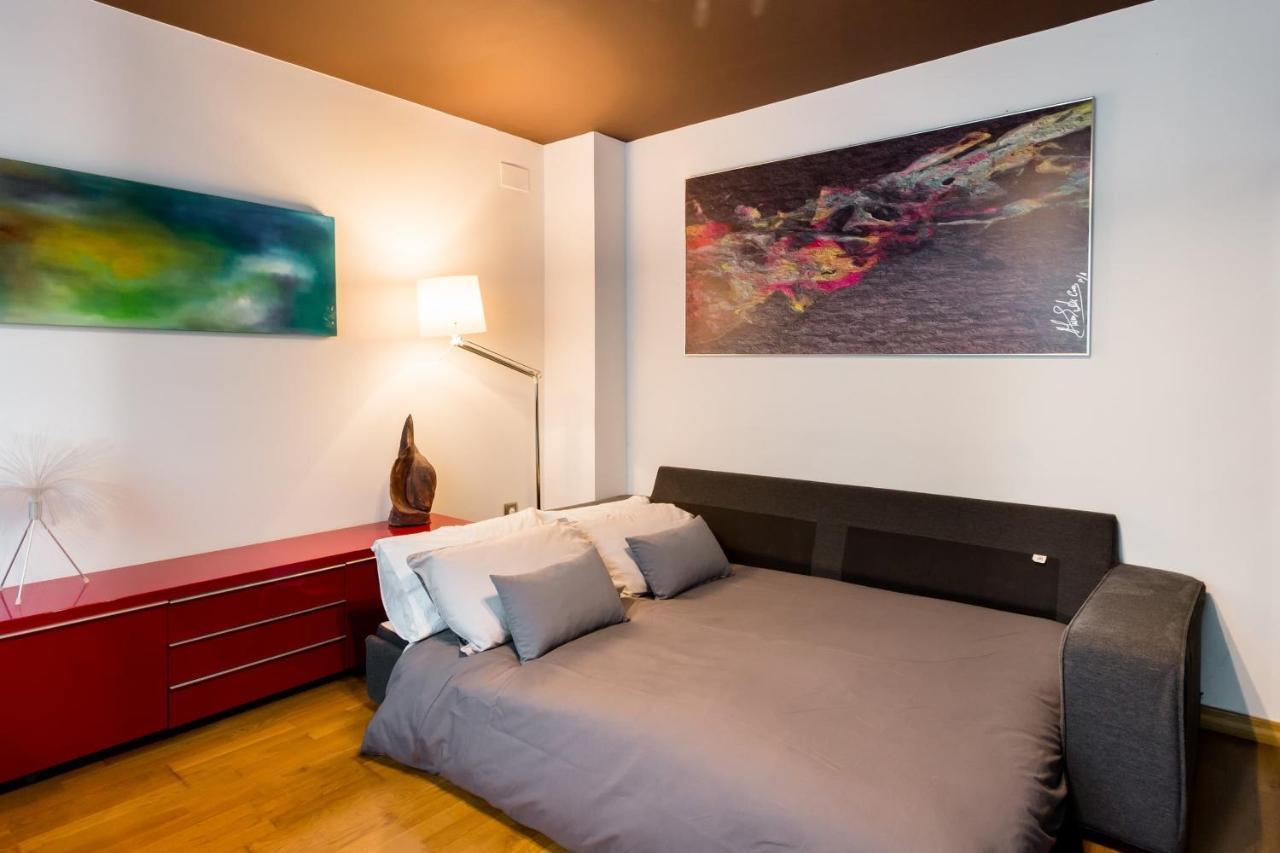 Artqhost Jerez Huge Loft & Free Parking Lägenhet Jerez de la Frontera Exteriör bild