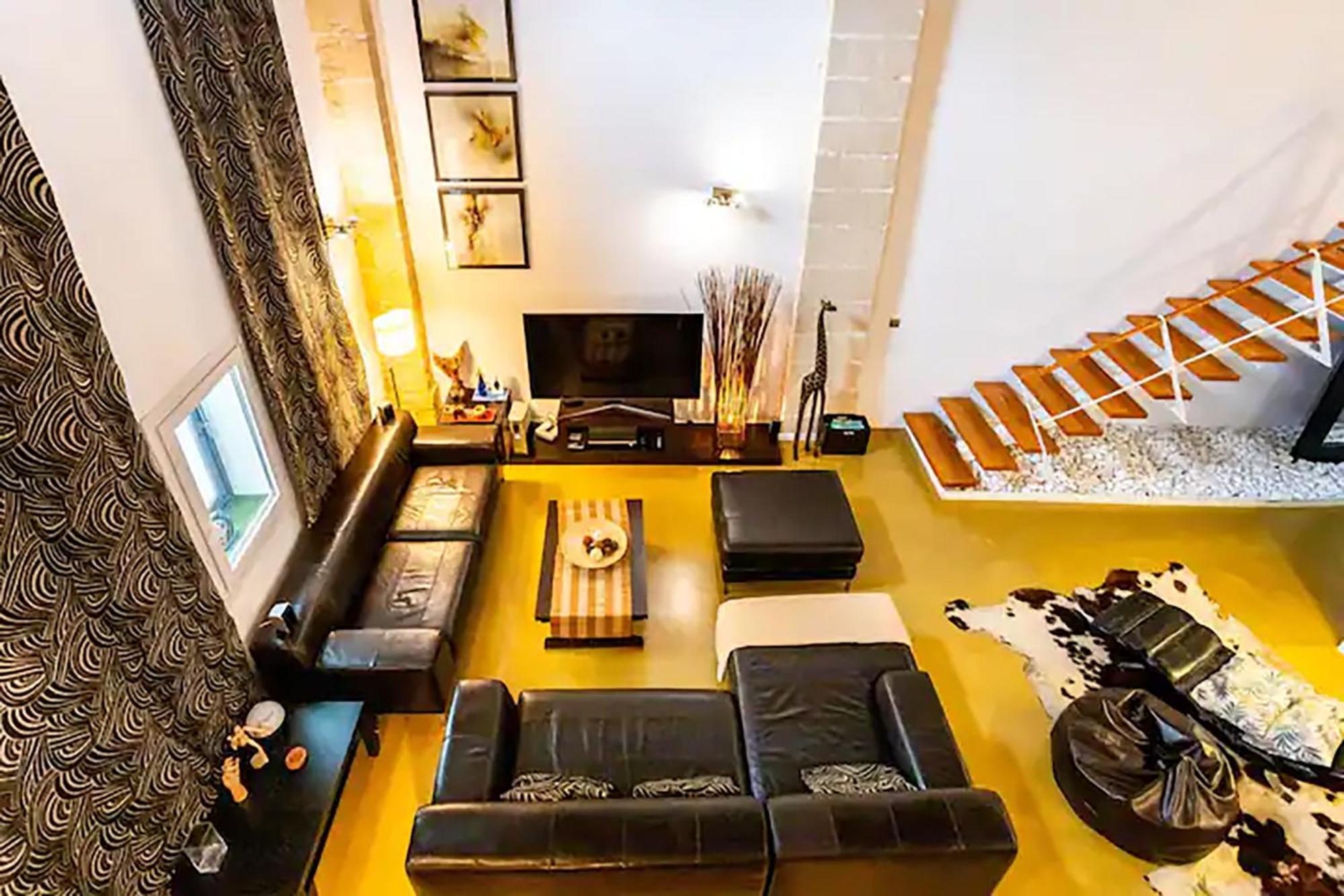 Artqhost Jerez Huge Loft & Free Parking Lägenhet Jerez de la Frontera Exteriör bild