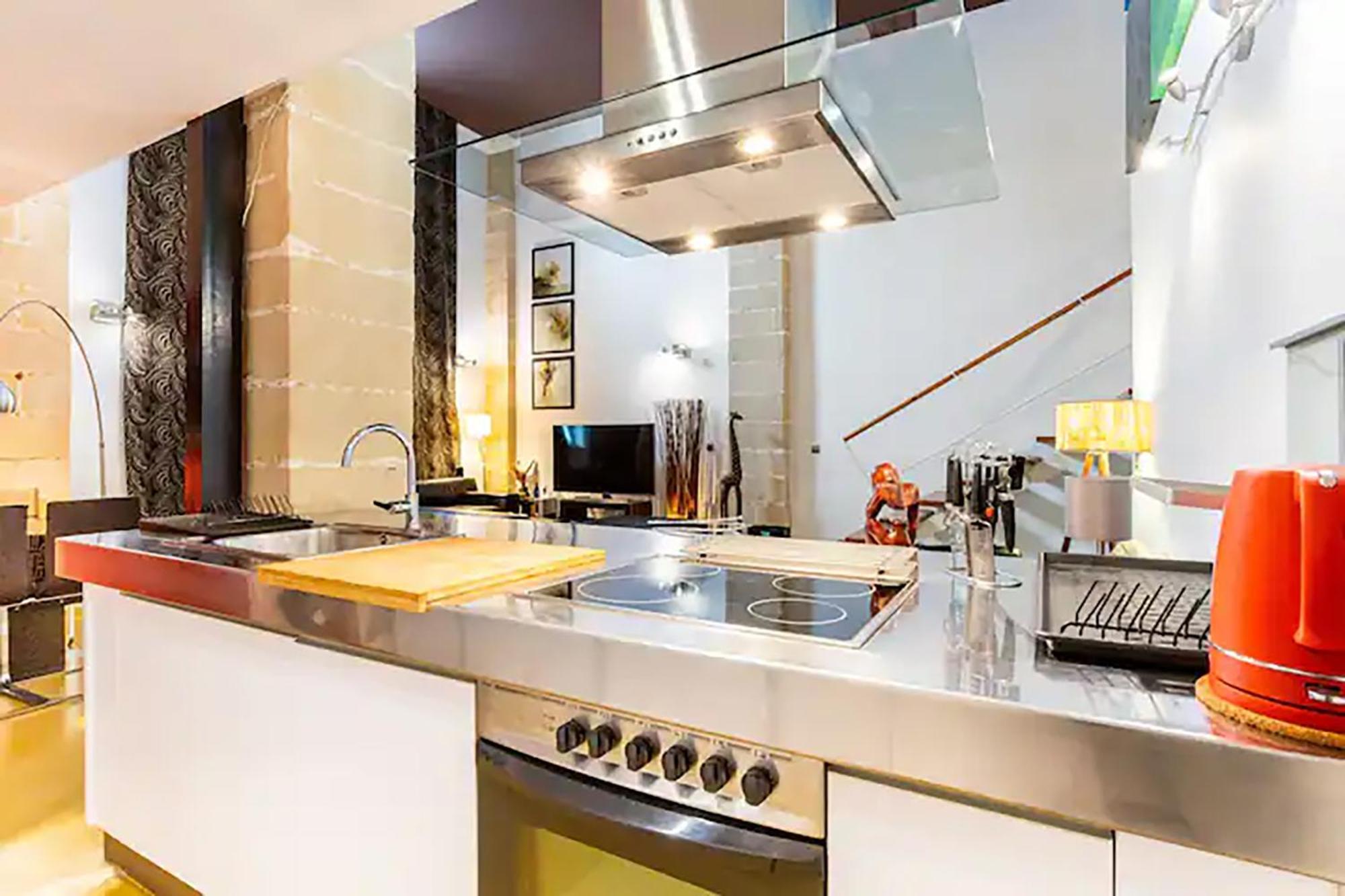 Artqhost Jerez Huge Loft & Free Parking Lägenhet Jerez de la Frontera Exteriör bild