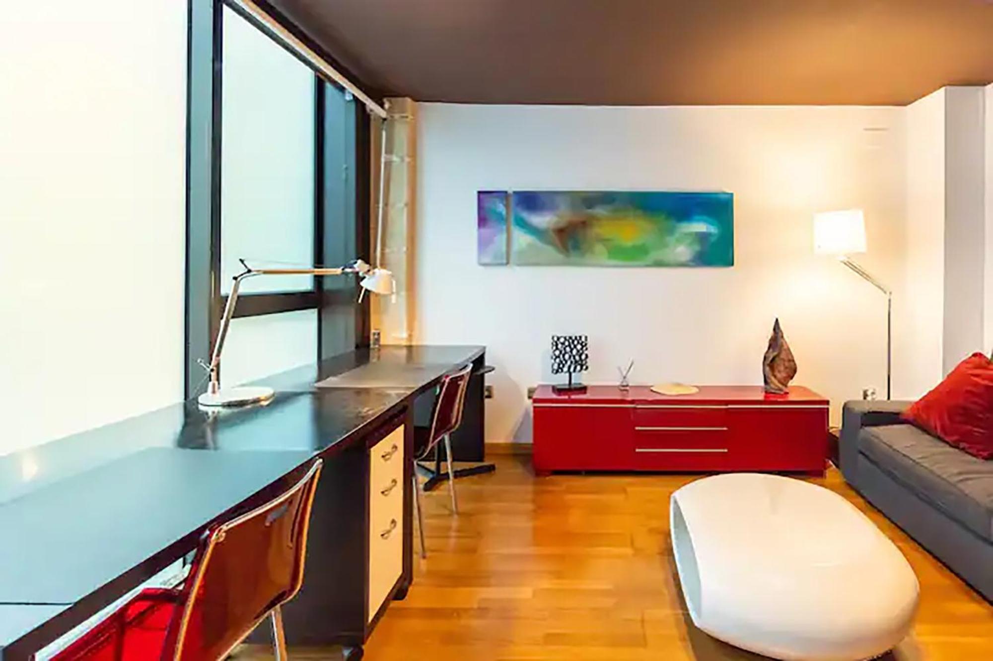Artqhost Jerez Huge Loft & Free Parking Lägenhet Jerez de la Frontera Exteriör bild
